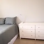 Apartamento 2 Quartos - Tranquilo E Completo - Proximo Ao Rio Centro